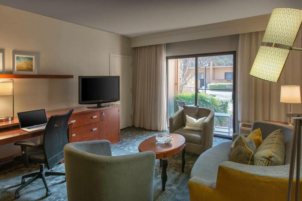 Hotel Courtyard Atlanta Norcross/Peachtree Corners Exterior foto